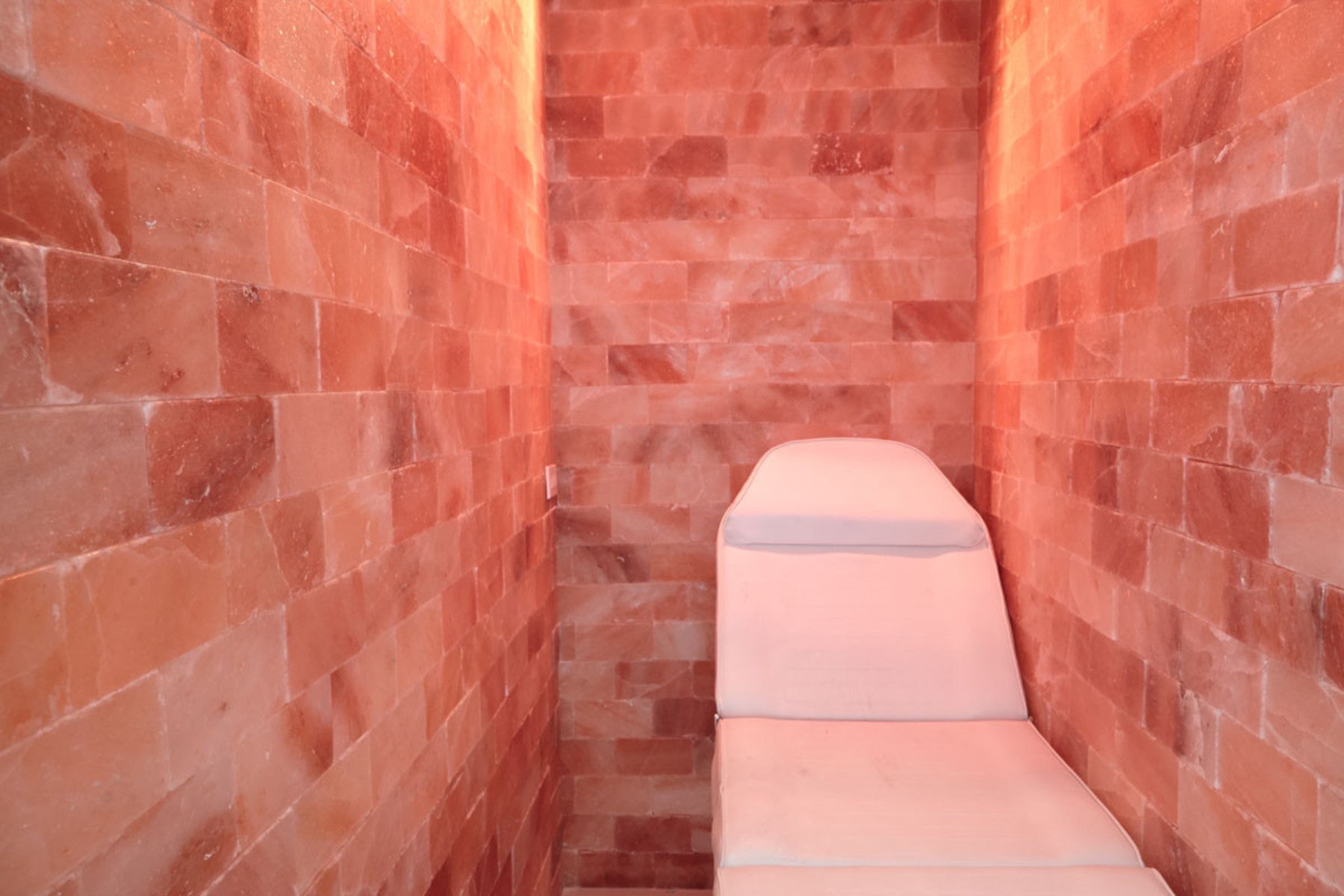 Himalayan Salt Room 8' x  4' Surface Area - 32 Sq feet